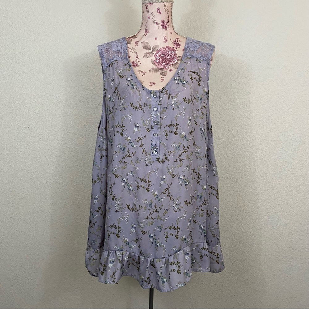 Ingredients sz:26/28 Lavender Sleeveless Floral Button Blouse Top